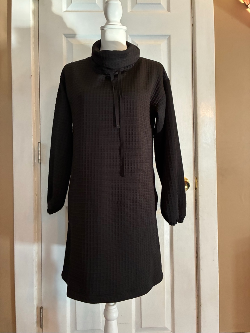 Max Studio Black Waffle Knit Drawstring Cowl Neck Sweater Dress Size S Comfort
